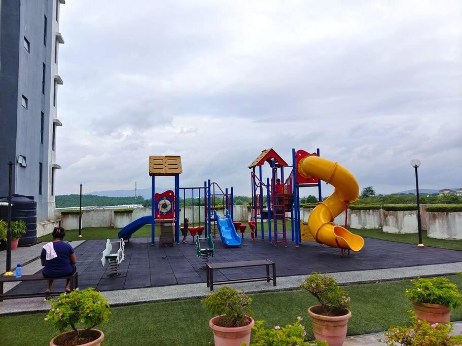 0505 The Garden Residences Wifinetflix By Johor Bahru