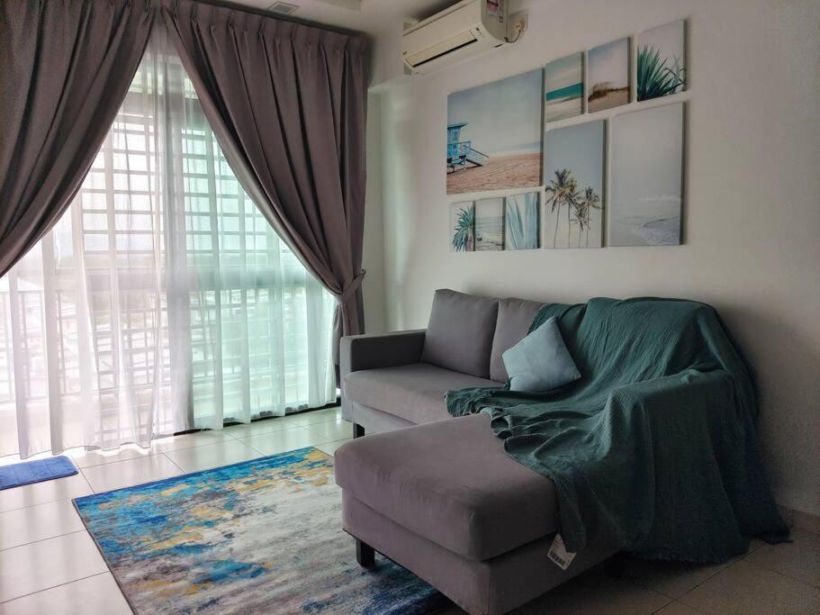 0505 The Garden Residences Wifinetflix By *