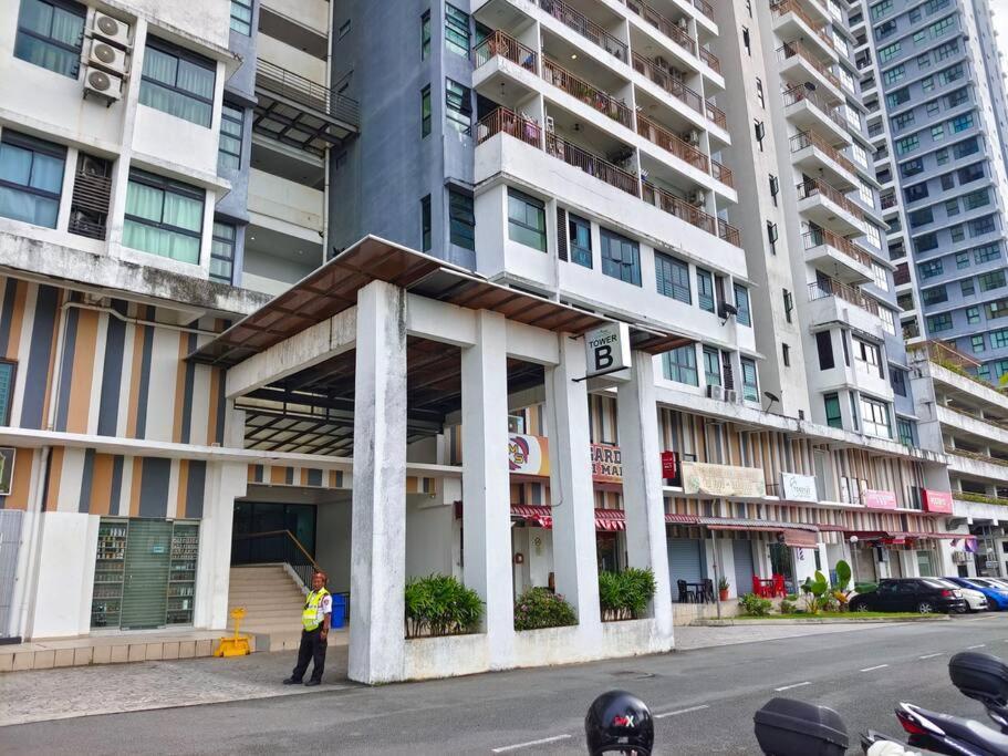 0505 The Garden Residences Wifinetflix By Johor Bahru